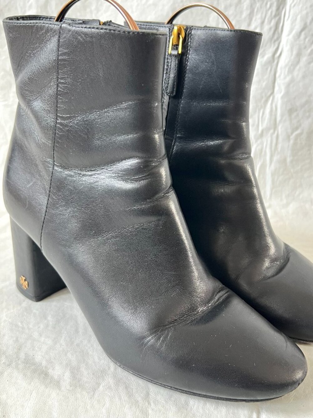 Tory Burch boots Brooke black leather round toe block high heel womens 8 gold
